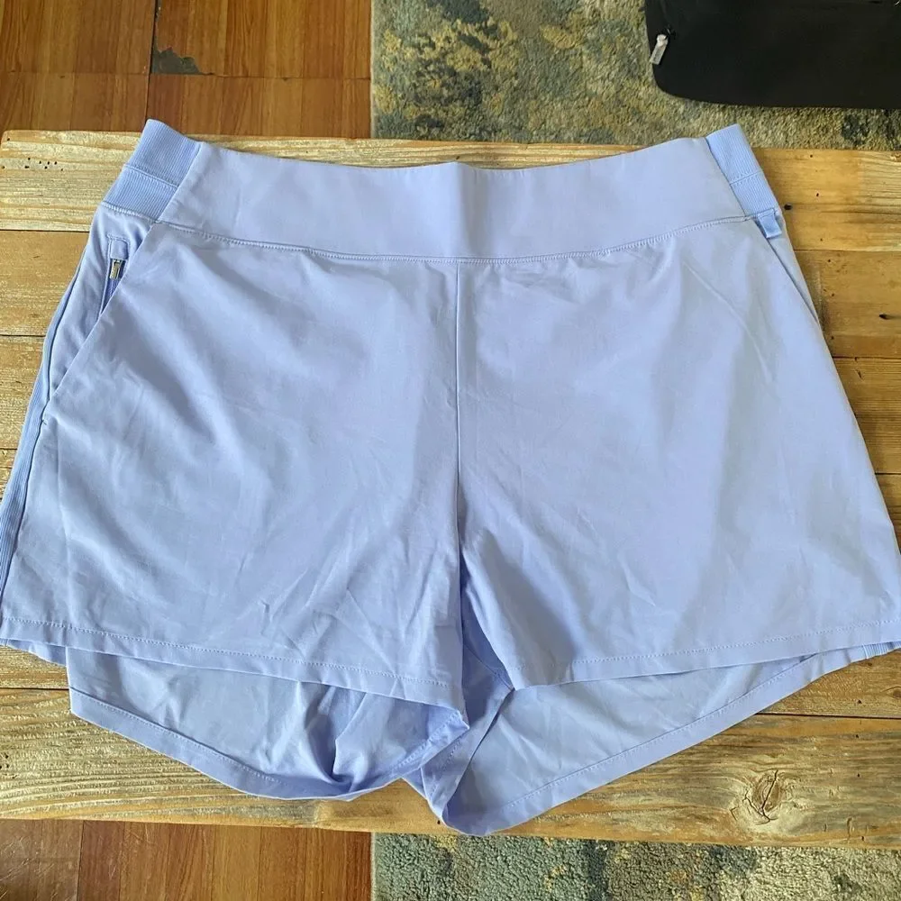 Athleta woman solid purple Brooklyn shorts